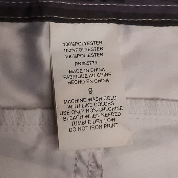 O'Neill Pink White Stripe Shorts 9 - Picture 4 of 4